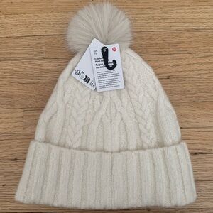 Lululemon Cable-Knit Pom Beanie